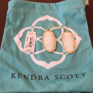 Kendra Scott Elle Earrings EUC
